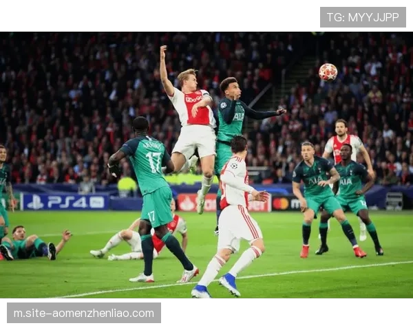 埃因霍温联赛阶段一胜拜仁慕尼黑 虽败犹荣展现韧性